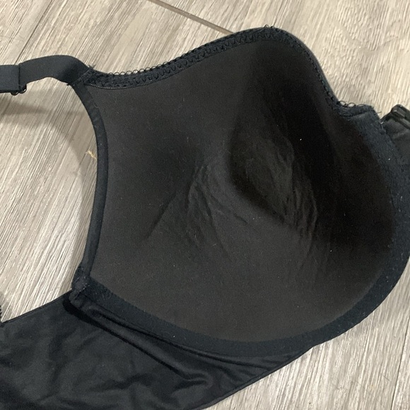 Victoria’s Secret Black Racerback Perfect Shape Front Closure Molded Cup Bra - Picture 9 of 9